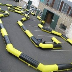 Circuit Gonflable + 4 Quads Avec Surveillance