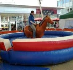 Rodeo Mecanique Cheval