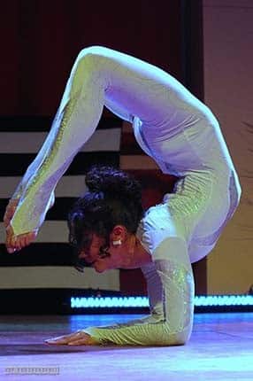 Héléna Moon Contorsionniste
